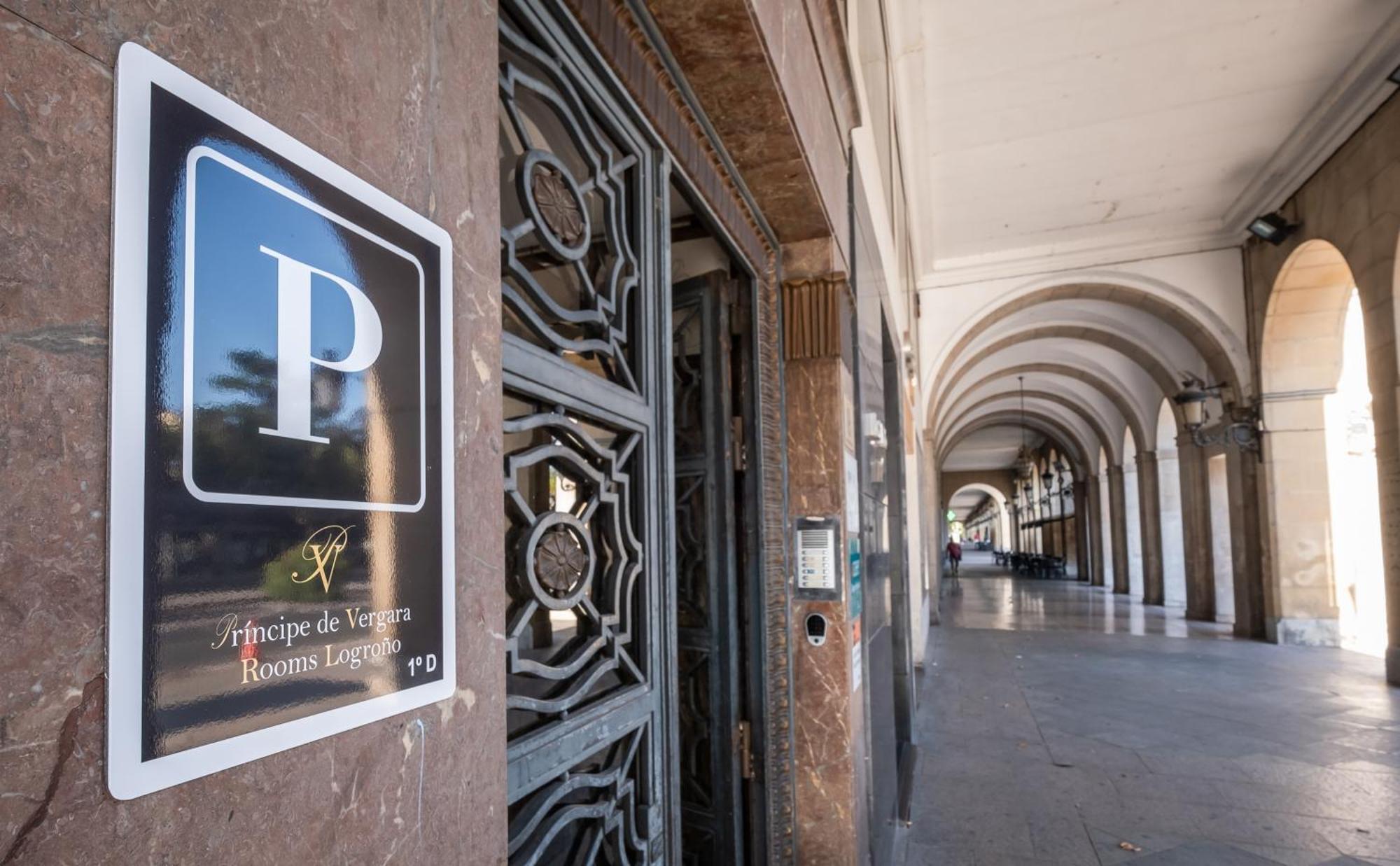 Principe De Vergara Rooms Lujo En El Centro De Λογκρόνο Εξωτερικό φωτογραφία